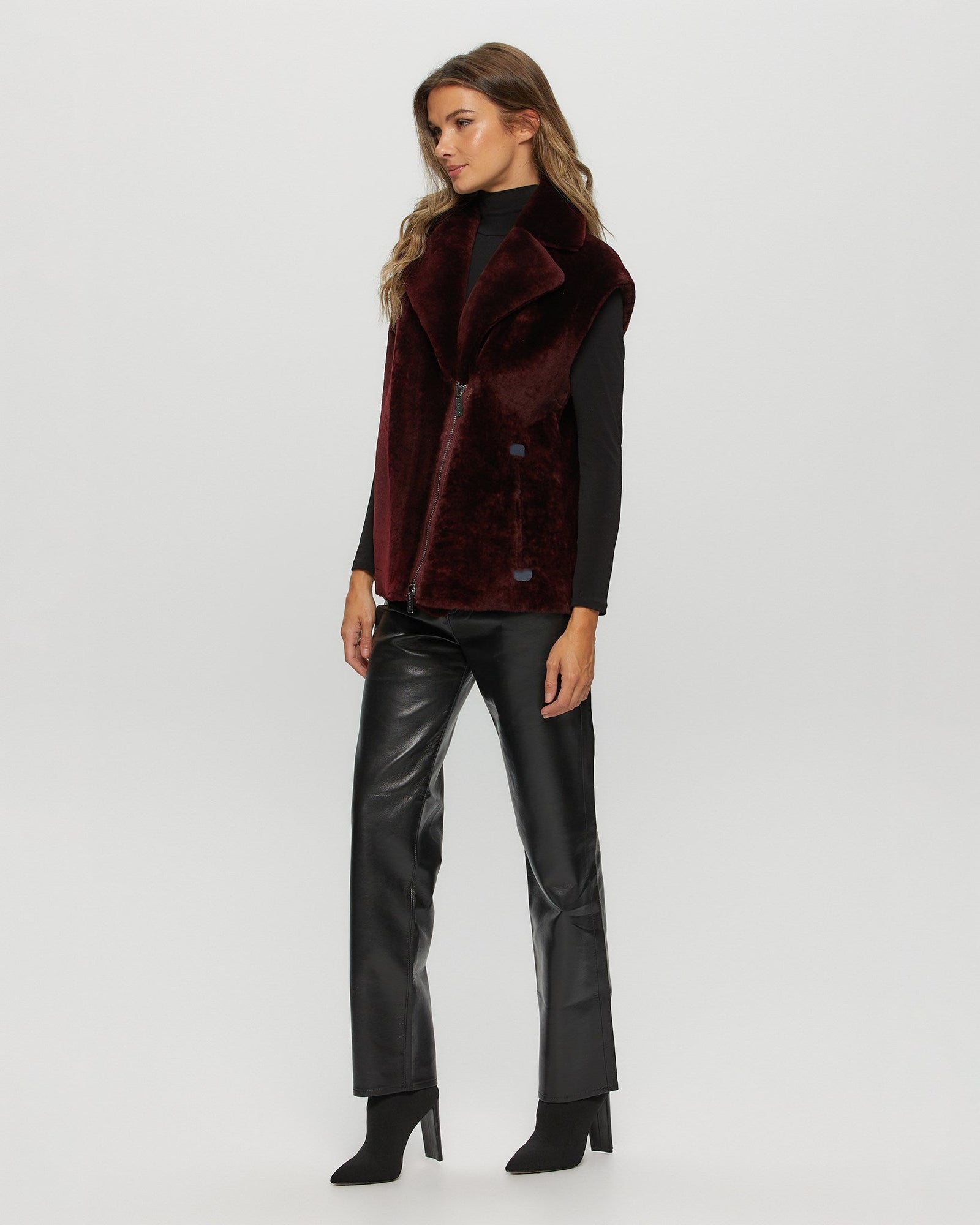 Shearling Lamb Zip Vest | Women | Burgundy