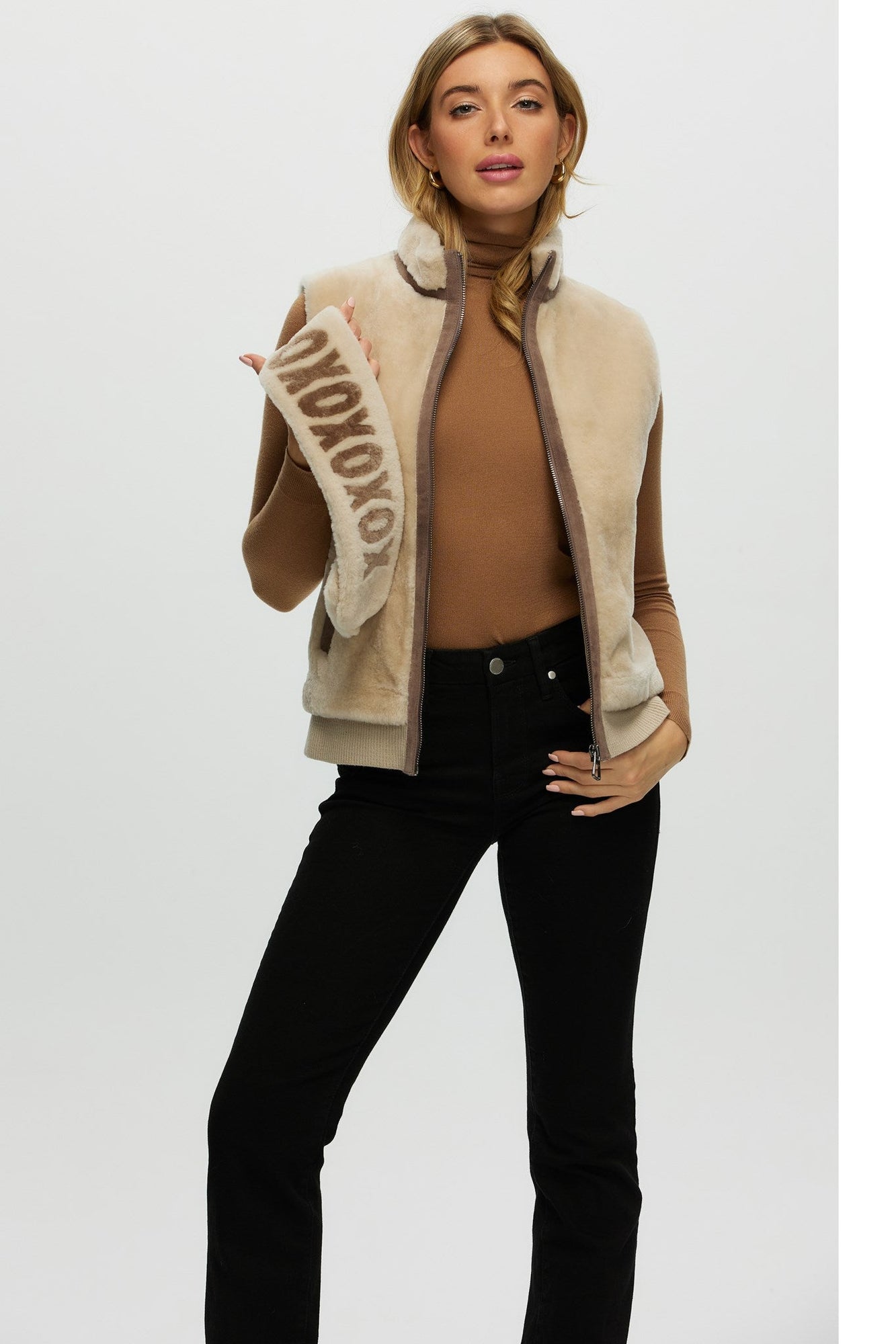 Shearling Lamb Zip Vest With Detachable Collar | Women | Beige