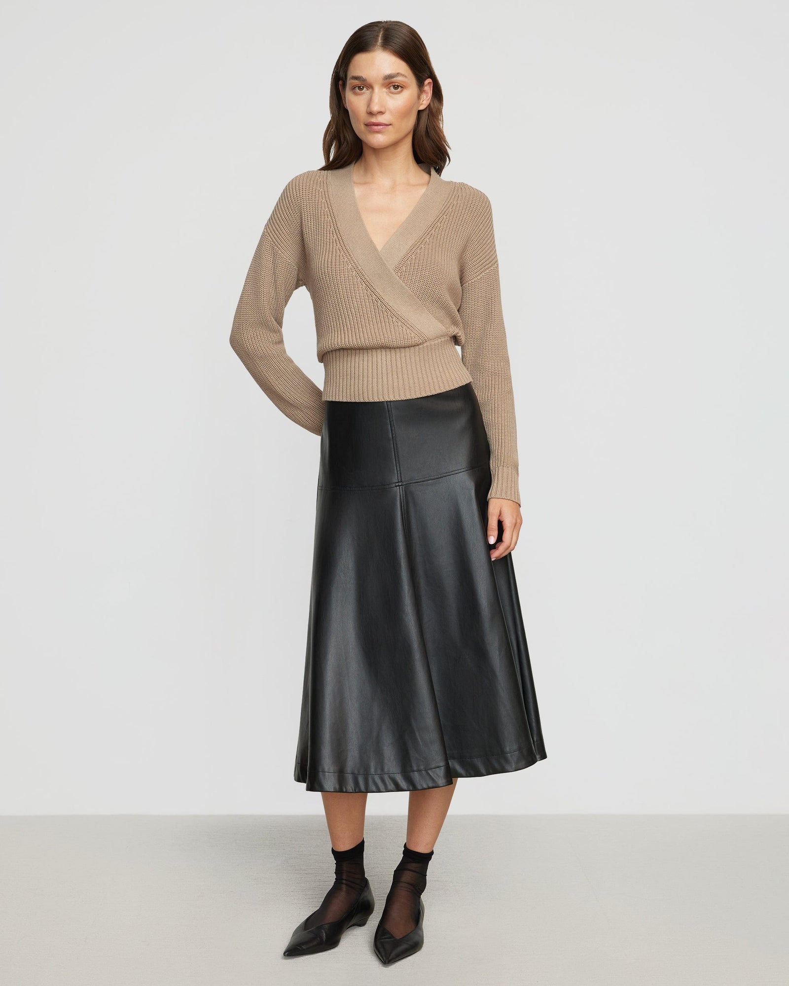 Renee | Maren Cropped V-Neck Sweater in Size Small