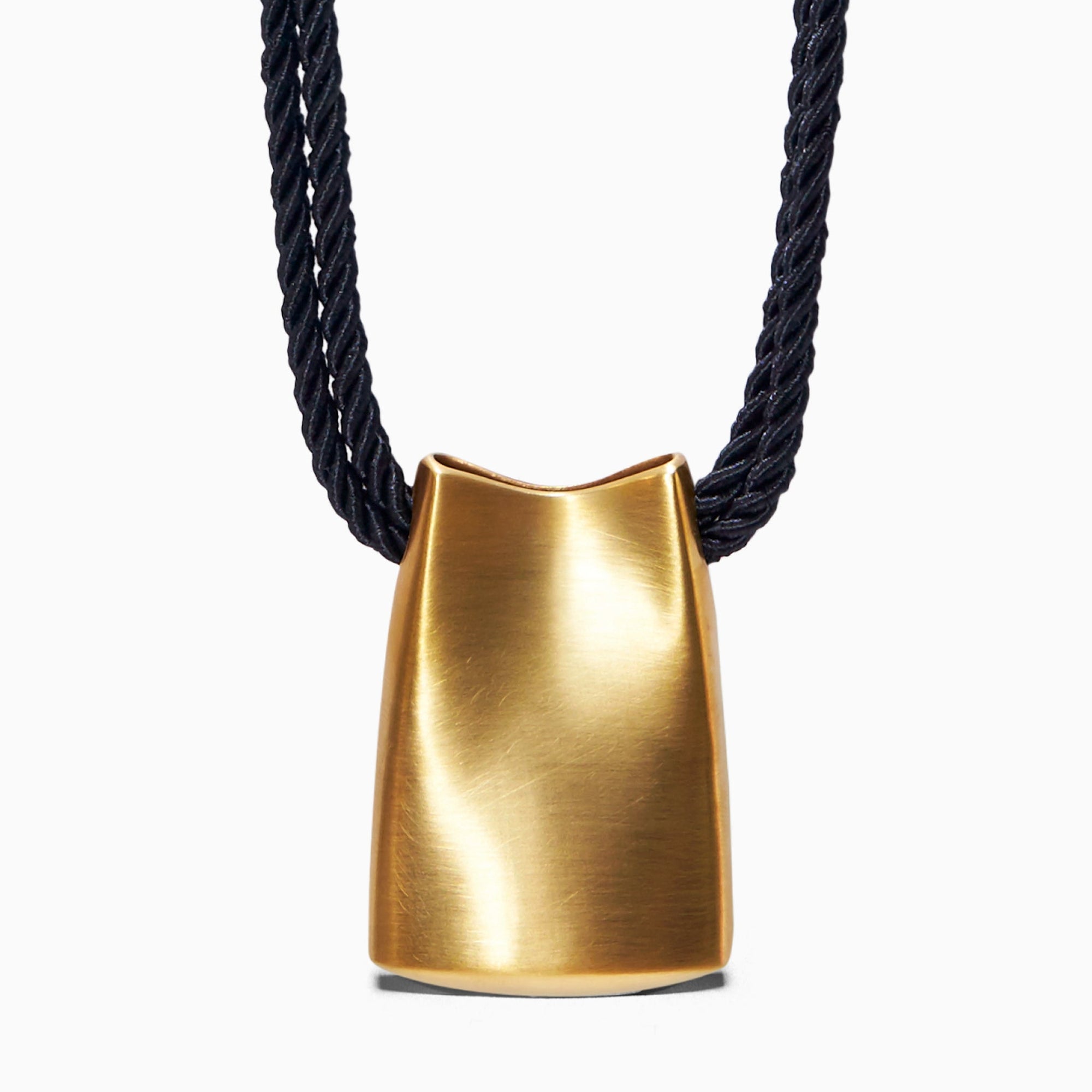 Met Pendant | 18K Gold Plated