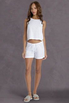 Women | Puckered Gingham Fly Front Linen Short | White