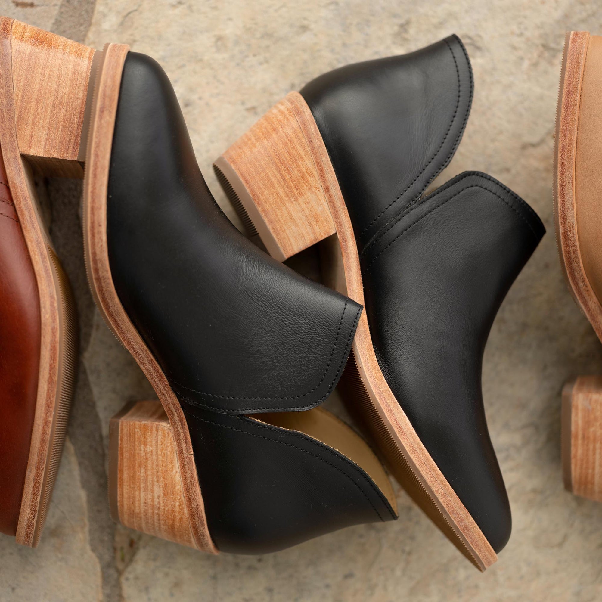 Womens | Mia Everyday Ankle Bootie | Black