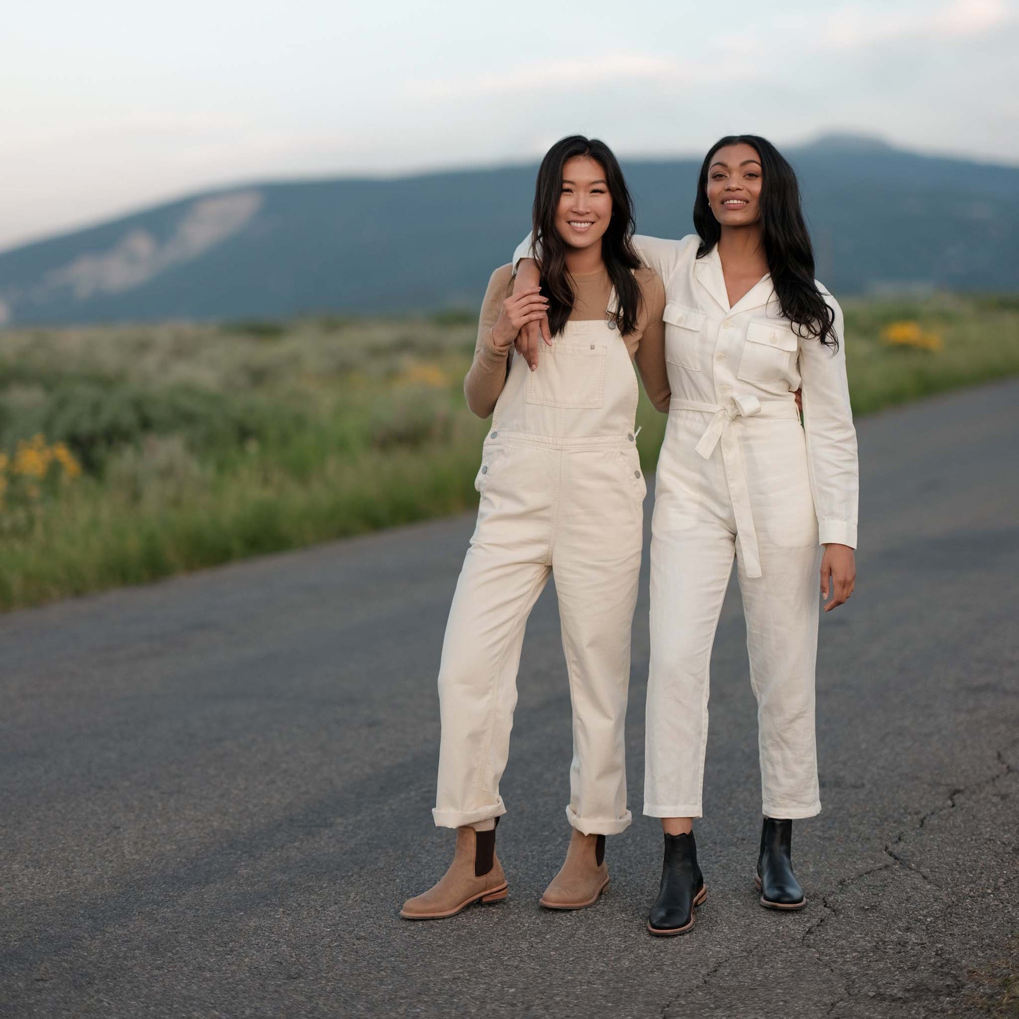 Womens | Carmen Chelsea Boot | Black