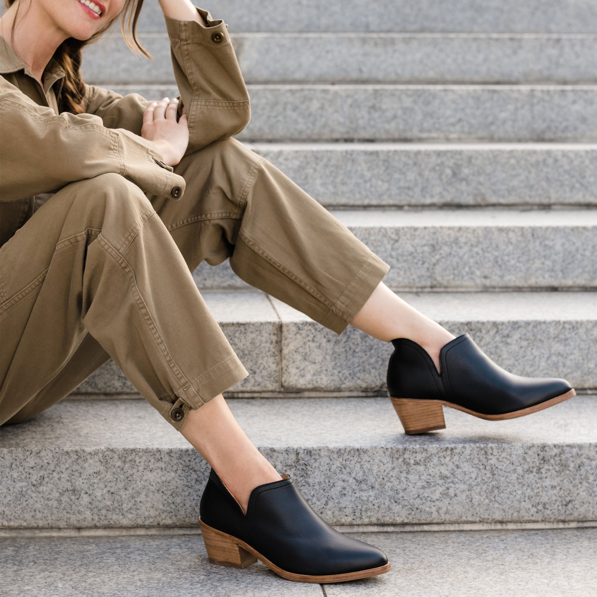 Womens | Mia Everyday Ankle Bootie | Black