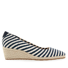 Roma Dress Wedge | Eggnog/Navy Knit Fabric